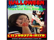 Maquiagem de Halloween Parque Boturussu